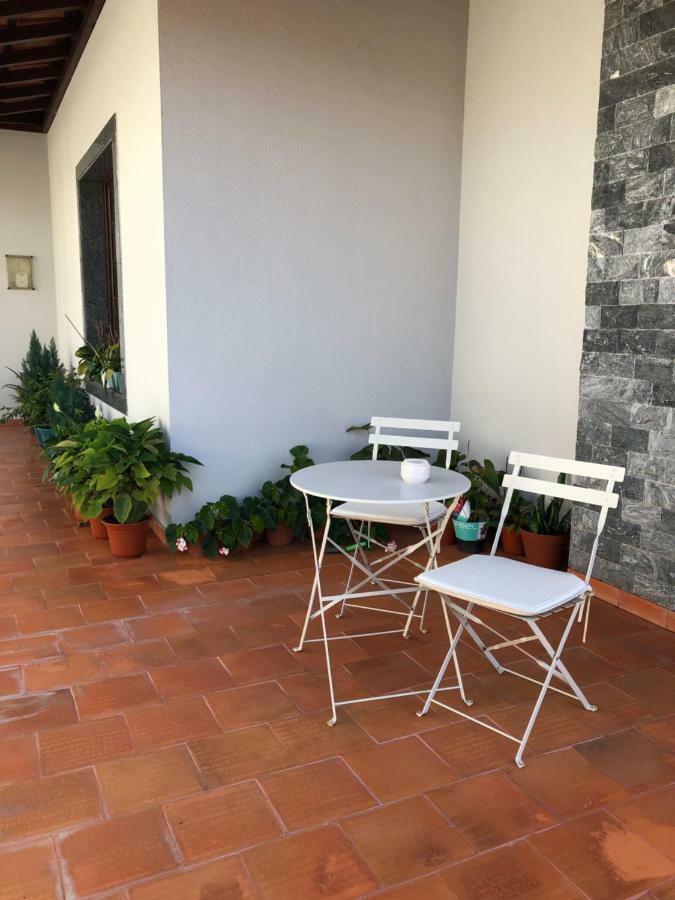 Train House Hotel Funchal  Buitenkant foto